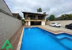 Foto 1 de Casa com 4 Quartos à venda, 258m² em Itoupava Central, Blumenau