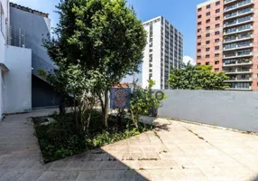 Foto 1 de Casa com 3 Quartos à venda, 250m² em Jardim Das Bandeiras, São Paulo