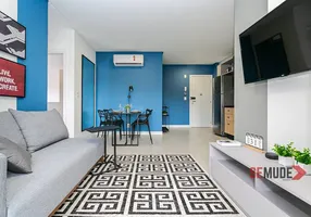 Foto 1 de Apartamento com 2 Quartos à venda, 68m² em Pantanal, Florianópolis