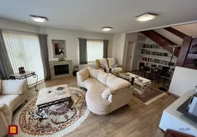 Foto 1 de Casa com 4 Quartos à venda, 340m² em Joao Paulo, Florianópolis