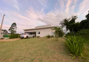Foto 1 de Casa de Condomínio com 3 Quartos à venda, 147m² em Jardim Ninho Verde II, Pardinho