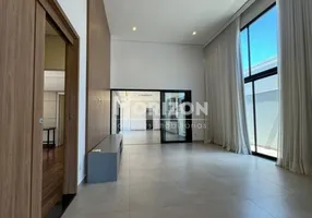 Foto 1 de Casa de Condomínio com 3 Quartos à venda, 360m² em Vila Santista, Bauru