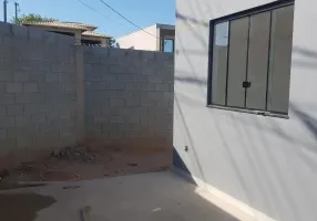 Foto 1 de Casa com 3 Quartos à venda, 80m² em Jardim Vitória, Belo Horizonte