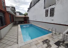Foto 1 de Casa com 3 Quartos à venda, 200m² em Piedade, Rio de Janeiro