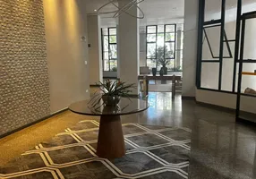 Foto 1 de Apartamento com 3 Quartos para alugar, 165m² em Alphaville Centro Industrial e Empresarial Alphaville, Barueri