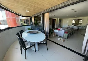 Foto 1 de Apartamento com 3 Quartos à venda, 155m² em Ponta Verde, Maceió