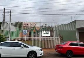 Foto 1 de Galpão/Depósito/Armazém para alugar, 300m² em Jardim Higienopolis, Londrina