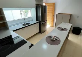 Foto 1 de Casa com 2 Quartos à venda, 180m² em Interlagos, São Paulo