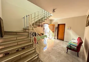 Foto 1 de Sobrado com 4 Quartos para venda ou aluguel, 350m² em Loteamento Remanso Campineiro, Hortolândia