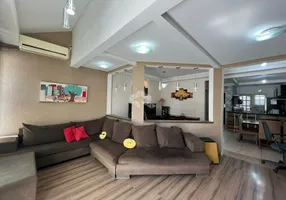 Foto 1 de Casa com 4 Quartos à venda, 123m² em Hípica, Porto Alegre