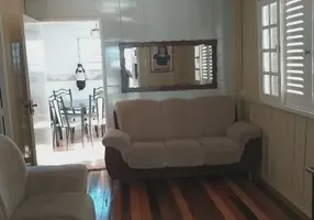 Foto 1 de Casa com 3 Quartos à venda, 194m² em Jardim dos Camargos, Barueri