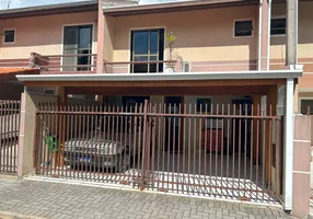 Foto 1 de Casa de Condomínio com 3 Quartos à venda, 80m² em Xaxim, Curitiba