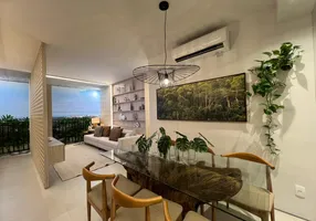 Foto 1 de Apartamento com 3 Quartos à venda, 75m² em Barra da Tijuca, Rio de Janeiro