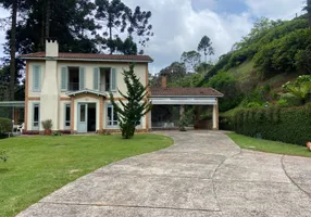 Foto 1 de Sobrado com 5 Quartos à venda, 287m² em Capivari, Campos do Jordão