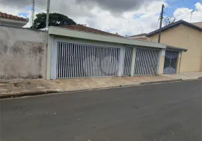 Foto 1 de Casa com 2 Quartos à venda, 220m² em Jardim São João Batista, São Carlos