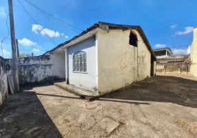 Foto 1 de Casa com 2 Quartos à venda, 300m² em Monte Libano, Nova Iguaçu