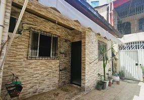 Foto 1 de Casa com 2 Quartos para alugar, 75m² em Nazaré, Belém