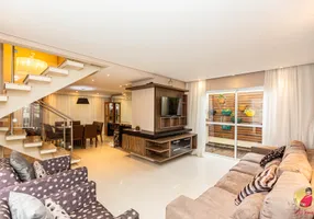 Foto 1 de Casa de Condomínio com 4 Quartos à venda, 210m² em Guabirotuba, Curitiba