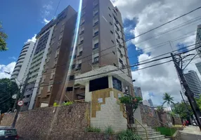 Foto 1 de Apartamento com 4 Quartos à venda, 340m² em Madalena, Recife