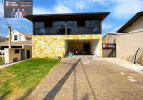 Foto 1 de Casa com 5 Quartos para venda ou aluguel, 400m² em Condomínio Portella, Itu