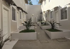 Foto 1 de Casa de Condomínio com 2 Quartos à venda, 55m² em Quinta dos Angicos, Cotia