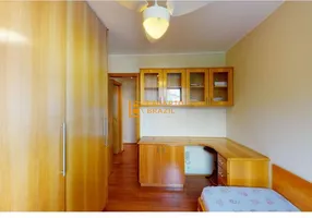 Foto 1 de Apartamento com 3 Quartos à venda, 90m² em Vila Mariana, São Paulo