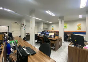 Foto 1 de Sala Comercial para alugar, 500m² em Centro, São Vicente