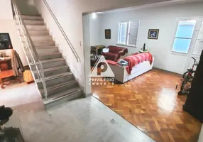 Foto 1 de Casa com 5 Quartos à venda, 310m² em Cosme Velho, Rio de Janeiro
