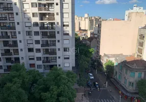 Foto 1 de Apartamento com 3 Quartos à venda, 105m² em Centro Histórico, Porto Alegre