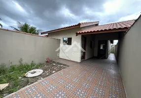 Foto 1 de Casa com 2 Quartos à venda, 70m² em Jardim Somar , Peruíbe