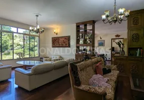 Foto 1 de Casa com 4 Quartos à venda, 453m² em Interlagos, São Paulo