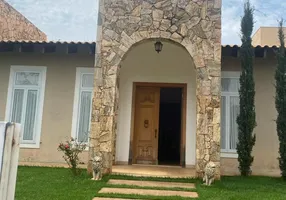 Foto 1 de Casa de Condomínio com 3 Quartos à venda, 560m² em Chacará Estancia Monte Carlo, Guapiaçu