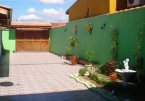 Foto 1 de Sobrado com 2 Quartos à venda, 180m² em Morro Do Algodao, Caraguatatuba