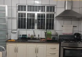 Foto 1 de Sobrado com 3 Quartos à venda, 250m² em Jardim Sao Paulo Zona Leste, São Paulo