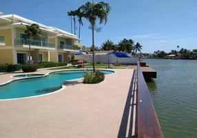 Foto 1 de Casa de Condomínio com 4 Quartos à venda, 132m² em Peró, Cabo Frio