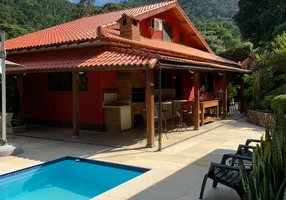 Foto 1 de Casa de Condomínio com 4 Quartos para alugar, 500m² em Correas, Petrópolis