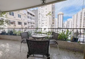 Foto 1 de Apartamento com 3 Quartos à venda, 138m² em Icaraí, Niterói