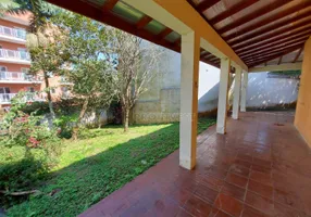 Foto 1 de Casa com 4 Quartos à venda, 210m² em Chácara Pavoeiro, Cotia