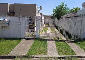 Foto 1 de Casa de Condomínio com 2 Quartos à venda, 49m² em Vila Vicente Macedo, Piraquara