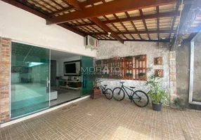 Foto 1 de Casa com 3 Quartos à venda, 174m² em Jardim Laguna, Contagem