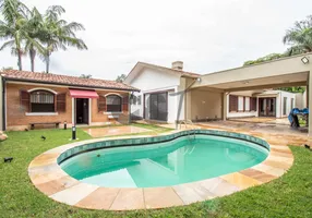 Foto 1 de Casa com 5 Quartos para alugar, 400m² em Jardim Marajoara, São Paulo