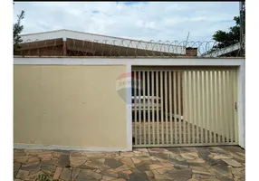Foto 1 de Casa com 3 Quartos à venda, 190m² em Jardim Macedo, Ribeirão Preto