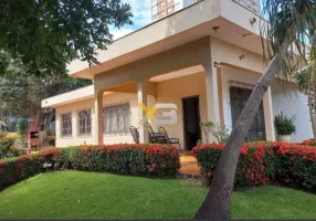 Foto 1 de Casa com 2 Quartos à venda, 180m² em Zona 06, Maringá