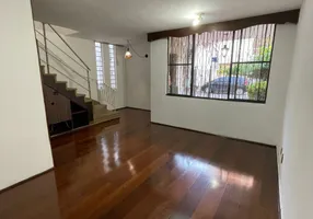 Foto 1 de Casa com 4 Quartos para alugar, 134m² em Itaim Bibi, São Paulo
