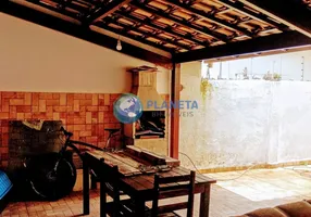 Foto 1 de Casa com 2 Quartos à venda, 80m² em Santa Amélia, Belo Horizonte