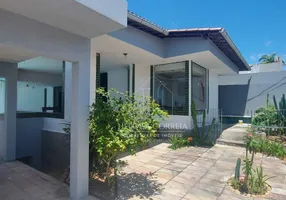 Foto 1 de Casa com 6 Quartos à venda, 444m² em Capim Macio, Natal