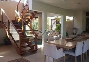 Foto 1 de Casa de Condomínio com 5 Quartos à venda, 450m² em Centro, Rio Acima