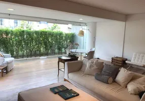 Foto 1 de Apartamento com 3 Quartos à venda, 190m² em Itaim Bibi, São Paulo