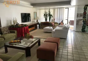 Foto 1 de Apartamento com 4 Quartos à venda, 278m² em Tamarineira, Recife