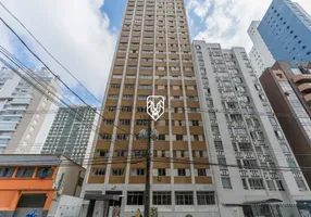 Foto 1 de Apartamento com 4 Quartos à venda, 198m² em Batel, Curitiba
